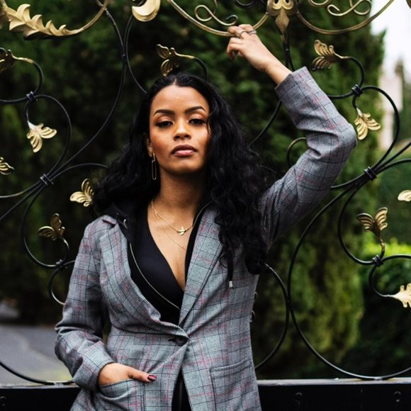 Unique Hoodie Blazer - Picture 2 of 4